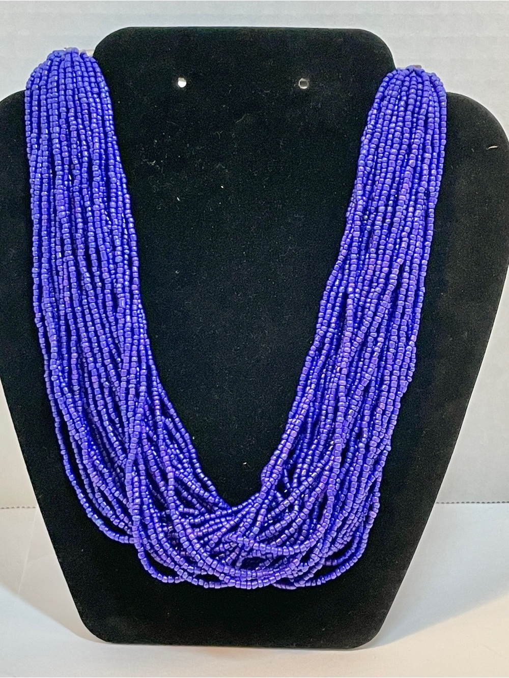 ESTATE VINTAGE Vibrant Royal Blue SEED BEAD 40 STRAND NECKLACE 19"